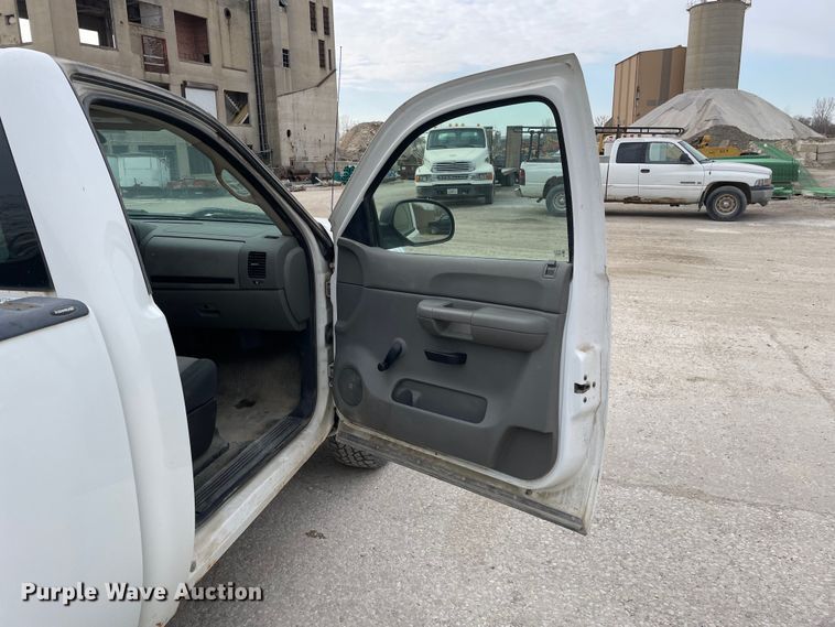 image for item OG9853 2009 Chevrolet  Silverado 1500 pickup truck