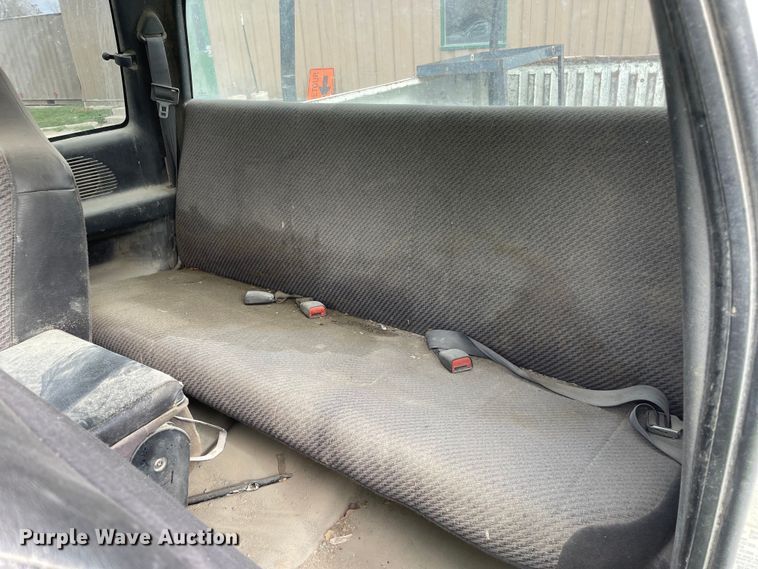 image for item OG9854 2000 Dodge Ram 1500 Club Cab pickup truck