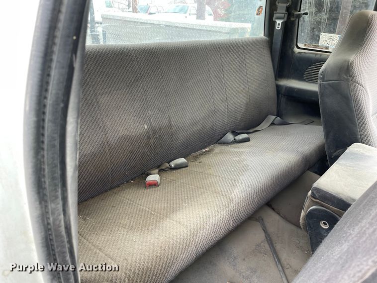 image for item OG9854 2000 Dodge Ram 1500 Club Cab pickup truck