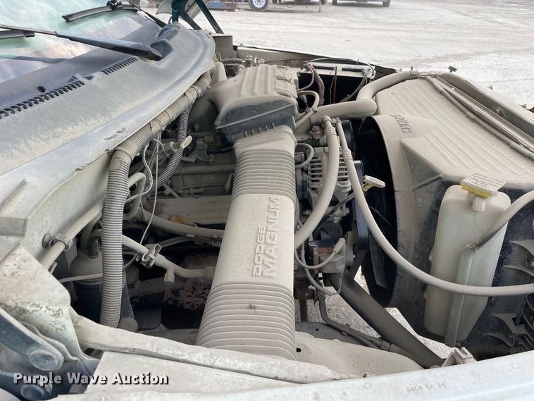 image for item OG9854 2000 Dodge Ram 1500 Club Cab pickup truck