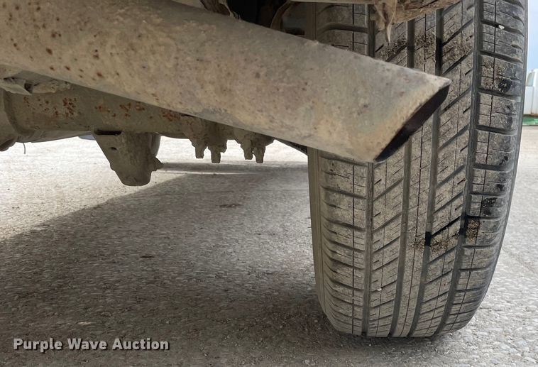 image for item OG9854 2000 Dodge Ram 1500 Club Cab pickup truck