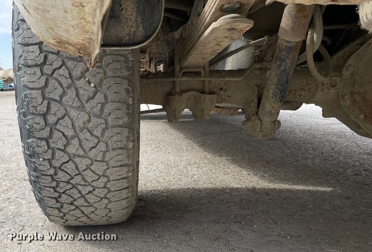 image for item OG9854 2000 Dodge Ram 1500 Club Cab pickup truck