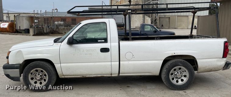 image for item OG9855 2006 Chevrolet Silverado 1500  pickup truck