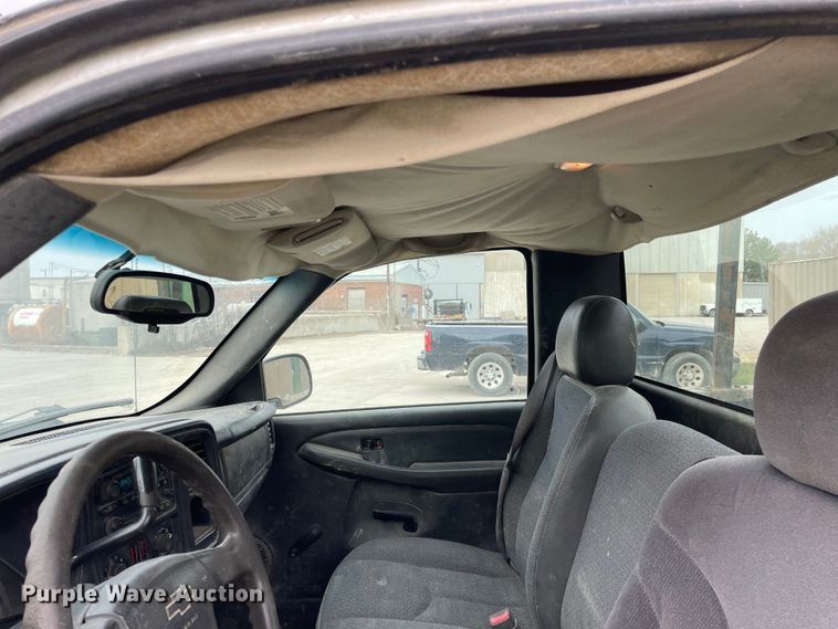 image for item OG9855 2006 Chevrolet Silverado 1500  pickup truck