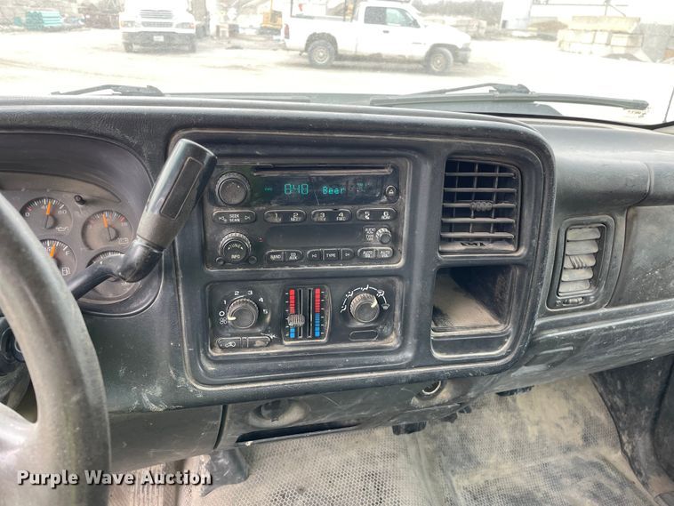 image for item OG9855 2006 Chevrolet Silverado 1500  pickup truck