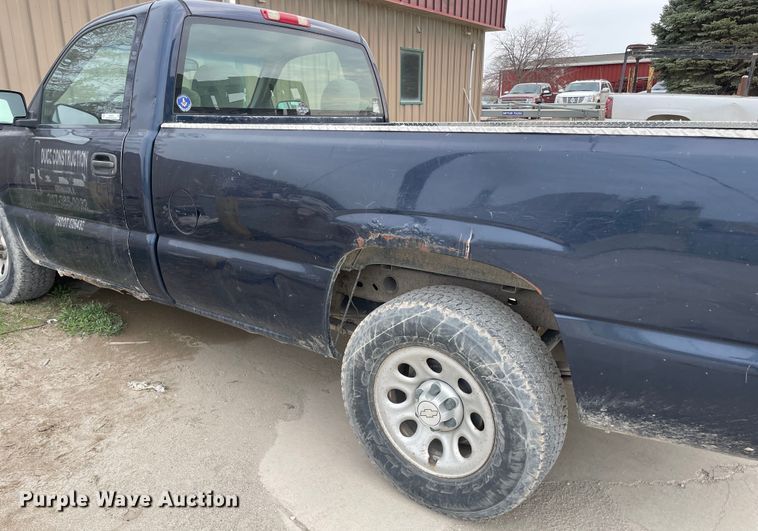 image for item OG9856 2006 Chevrolet Silverado 1500  pickup truck