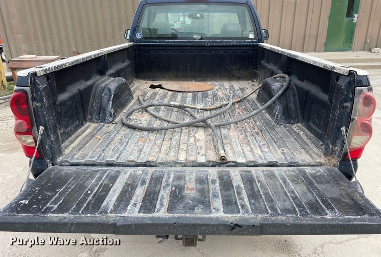 image for item OG9856 2006 Chevrolet Silverado 1500  pickup truck