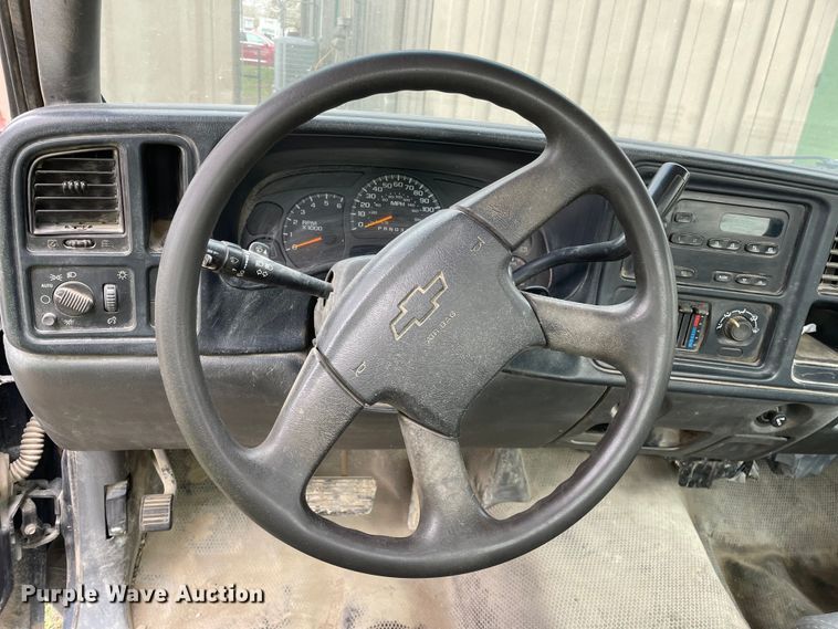 image for item OG9856 2006 Chevrolet Silverado 1500  pickup truck