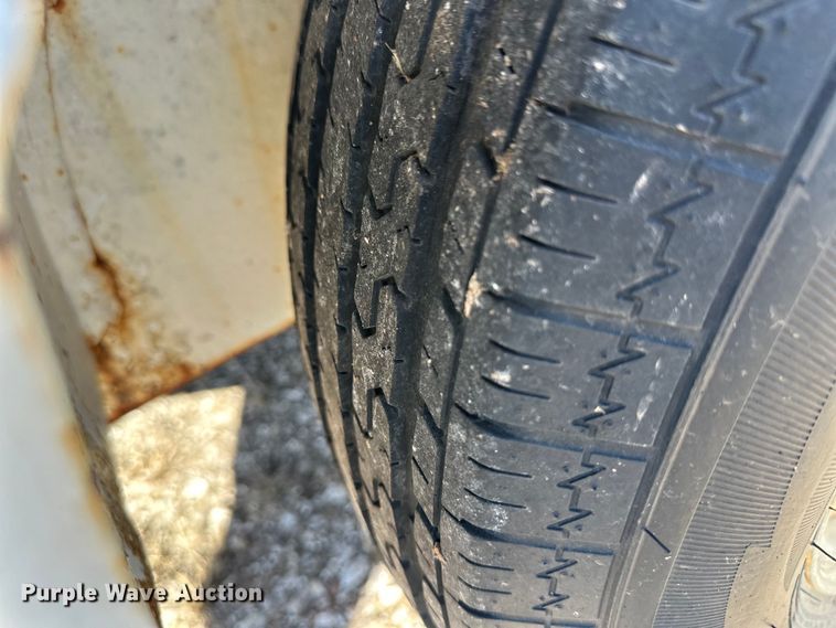 image for item OI9291 1997 W-W enclosed cargo trailer