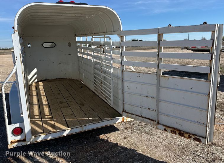 image for item OI9292 CM livestock trailer