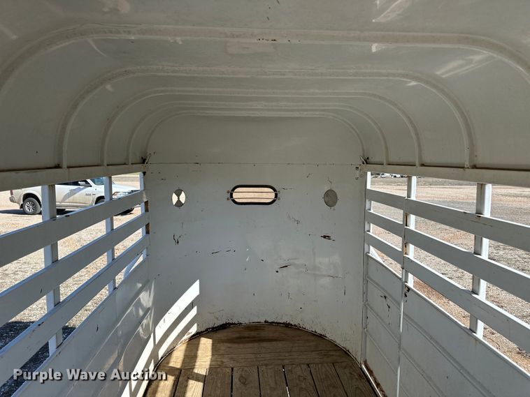 image for item OI9292 CM livestock trailer