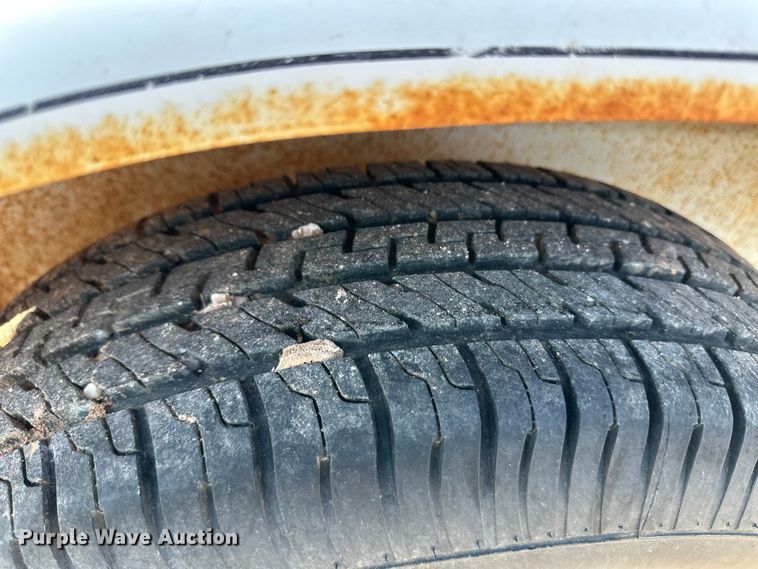 image for item OI9292 CM livestock trailer