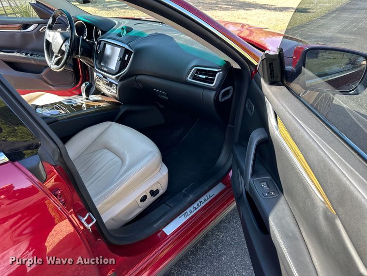 image for item OI9293 2015 Maserati Ghibli 