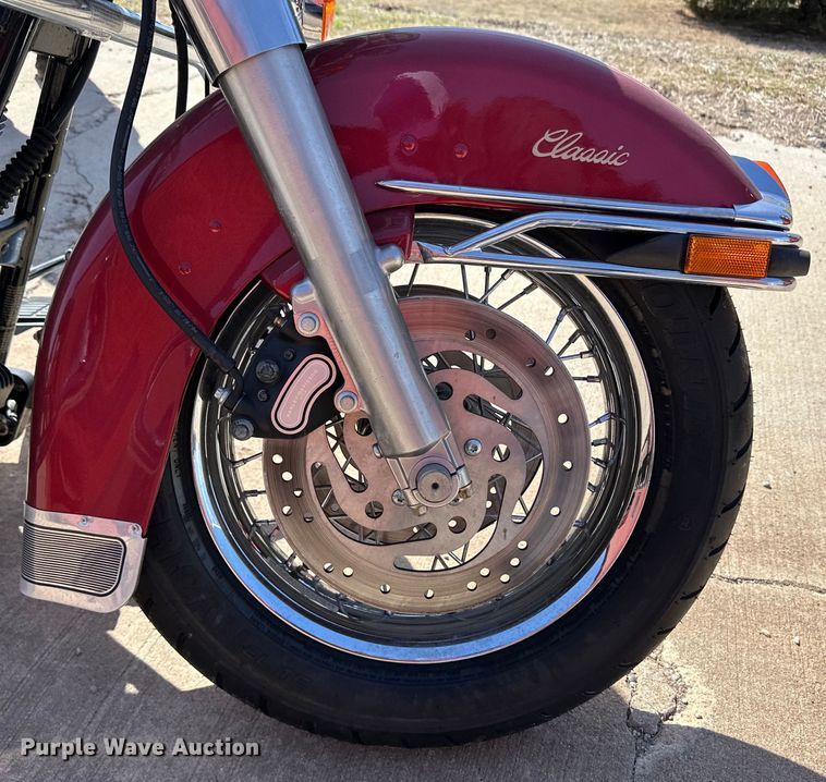 image for item OI9296 2005 Harley Davidson FLHTCI motorcycle