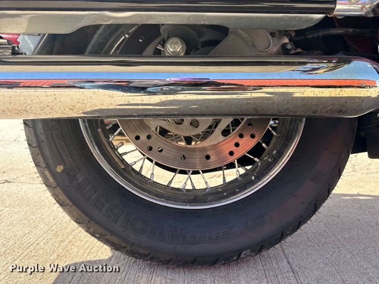 image for item OI9296 2005 Harley Davidson FLHTCI motorcycle