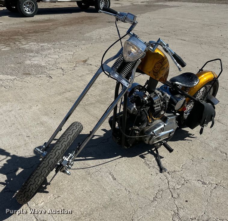 image for item OI9297 1972 Harley Davidson motorcycle