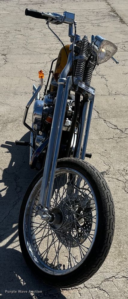 image for item OI9297 1972 Harley Davidson motorcycle