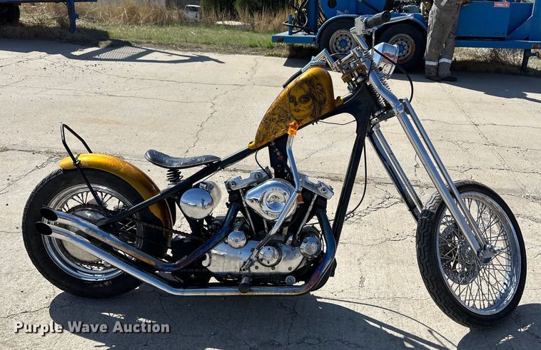 image for item OI9297 1972 Harley Davidson motorcycle