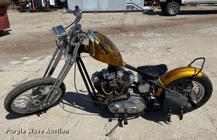 image for item OI9297 1972 Harley Davidson motorcycle