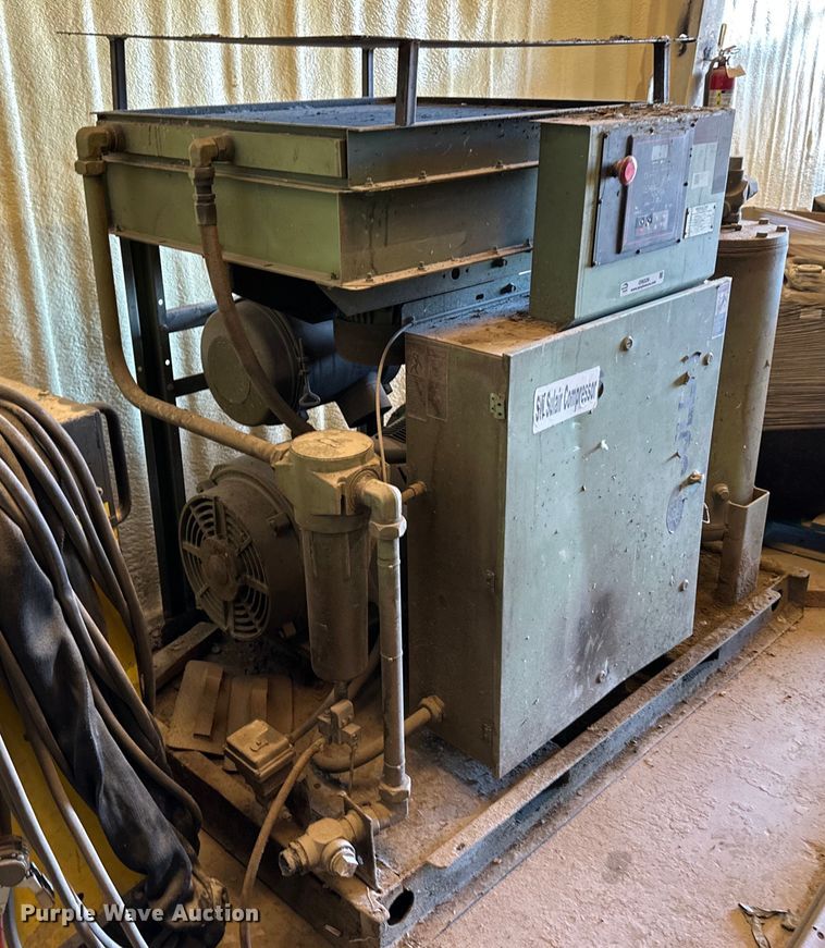 image for item OI9329 Sullair LS16-60H air compressor