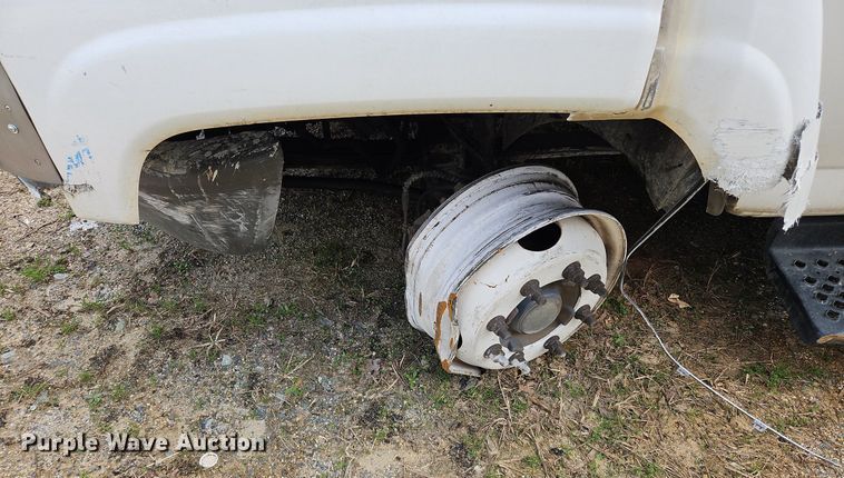 image for item OK9828 2008 Chevrolet  C4500 flatbed truck