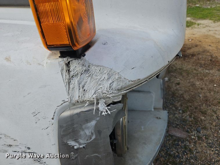 image for item OK9828 2008 Chevrolet  C4500 flatbed truck