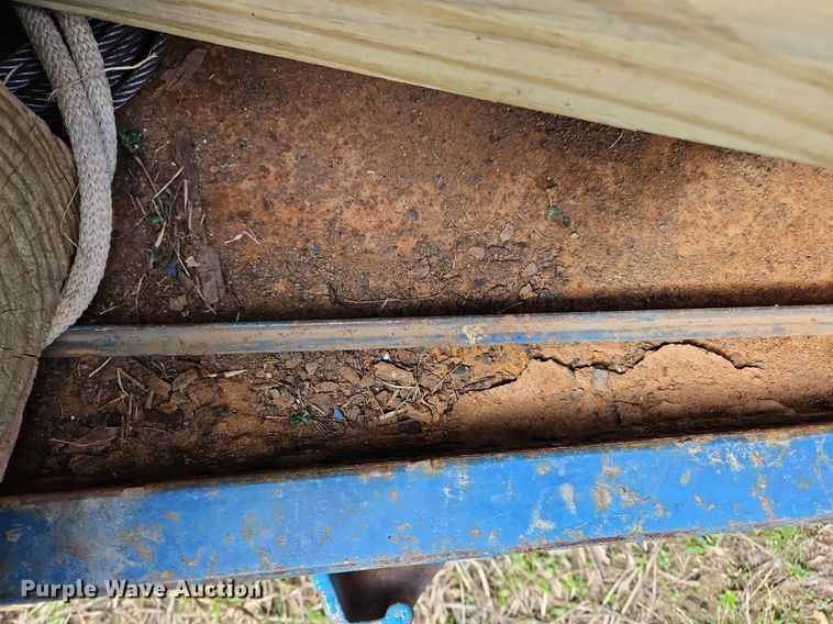 image for item OK9828 2008 Chevrolet  C4500 flatbed truck