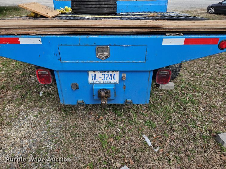 image for item OK9828 2008 Chevrolet  C4500 flatbed truck