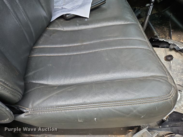 image for item OK9828 2008 Chevrolet  C4500 flatbed truck