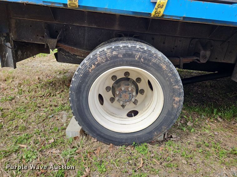 image for item OK9828 2008 Chevrolet  C4500 flatbed truck