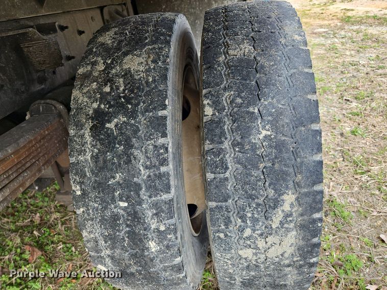 image for item OK9828 2008 Chevrolet  C4500 flatbed truck