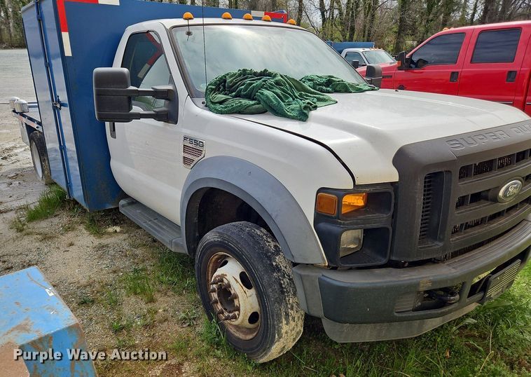 image for item OK9832 2010 Ford F550 Super Duty XL flatbed truck