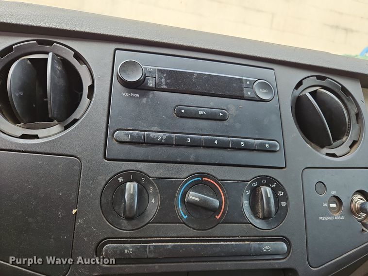 image for item OK9832 2010 Ford F550 Super Duty XL flatbed truck