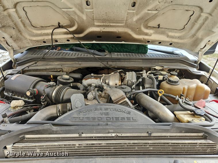 image for item OK9832 2010 Ford F550 Super Duty XL flatbed truck