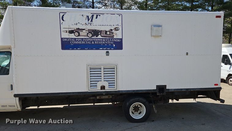 image for item OK9833 1998 Ford  E450 Super Duty sewer inspection truck