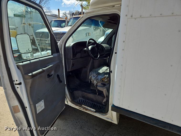 image for item OK9833 1998 Ford  E450 Super Duty sewer inspection truck