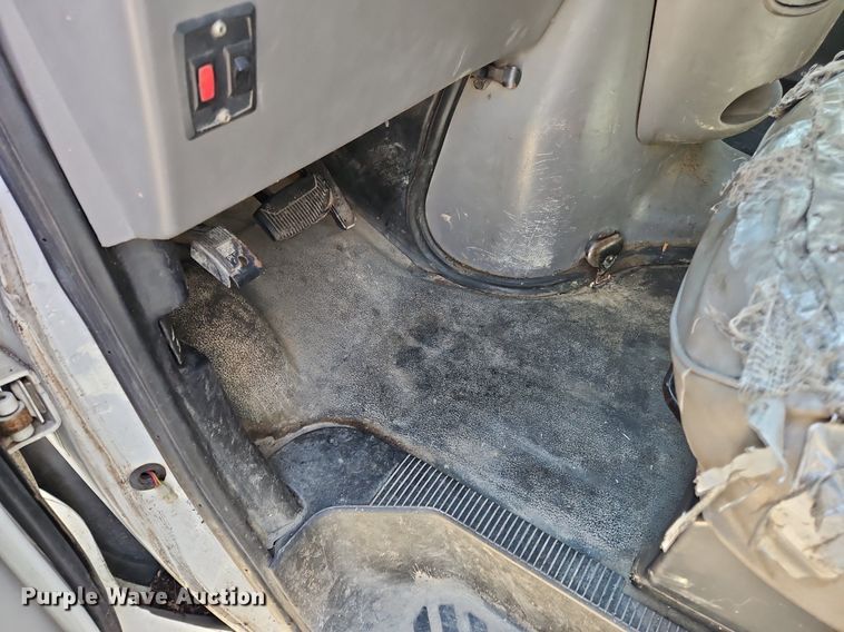 image for item OK9833 1998 Ford  E450 Super Duty sewer inspection truck