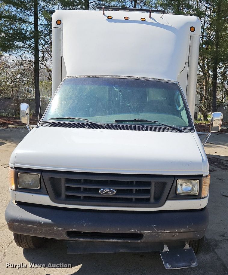 image for item OK9837 2003 Ford E450 Super Duty sewer inspection truck