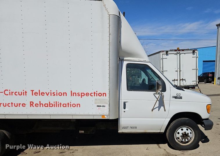 image for item OK9837 2003 Ford E450 Super Duty sewer inspection truck