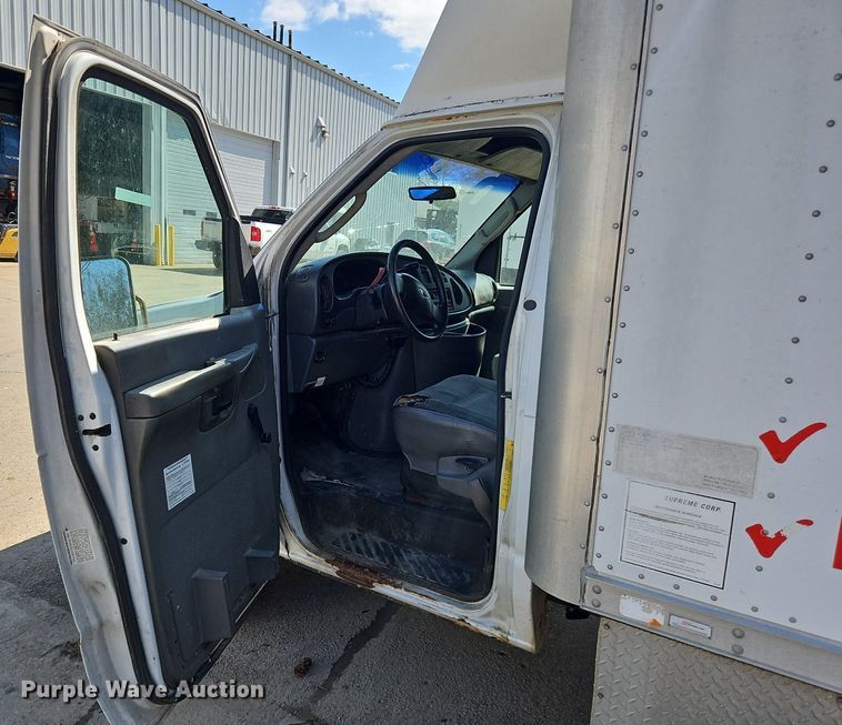 image for item OK9837 2003 Ford E450 Super Duty sewer inspection truck