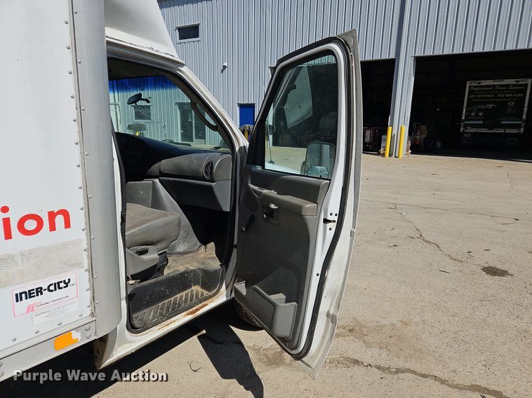 image for item OK9837 2003 Ford E450 Super Duty sewer inspection truck