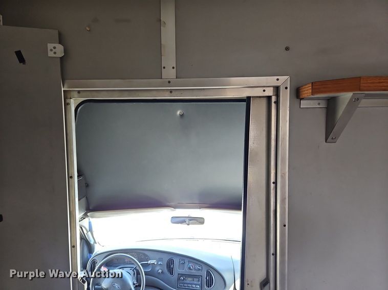 image for item OK9837 2003 Ford E450 Super Duty sewer inspection truck