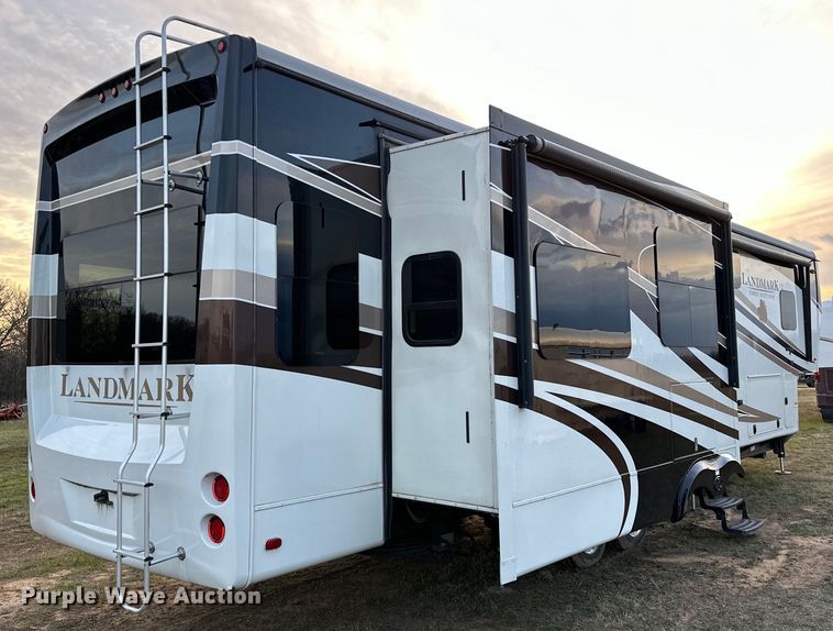 image for item OM9327 2015 Heartland  Ashland Landmark camper