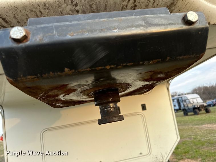 image for item OM9327 2015 Heartland  Ashland Landmark camper