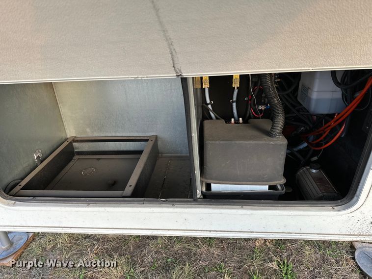 image for item OM9327 2015 Heartland  Ashland Landmark camper