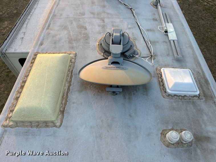 image for item OM9327 2015 Heartland  Ashland Landmark camper