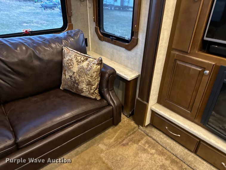 image for item OM9327 2015 Heartland  Ashland Landmark camper