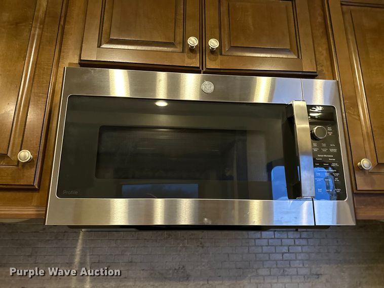 image for item OM9327 2015 Heartland  Ashland Landmark camper