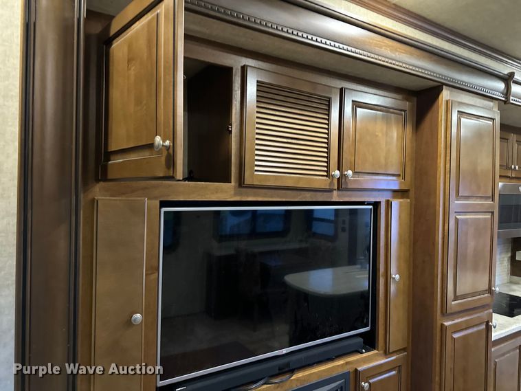 image for item OM9327 2015 Heartland  Ashland Landmark camper