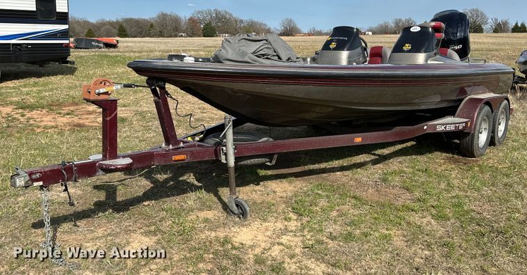image for item OM9328 2004 Skeeter ZX250 boat